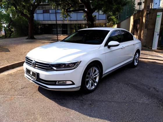 VOLKSWAGEN PASSAT 2.0 16V TSI BLUEMOTION GASOLINA HIGHLINE 4P DSG